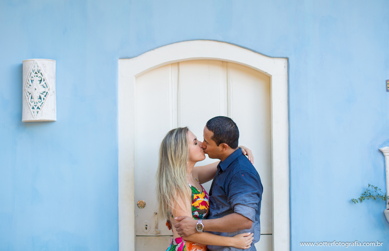 save the date , trancoso-ba , trancoso , fotografo de casamento porto seguro , fotografoa de casamento arraial dajuda , fotografo de casamento trancoso , fotografo de casamento bahia , wedding , vestido de noiva , ensaio fotografico em trancoso, casal em 