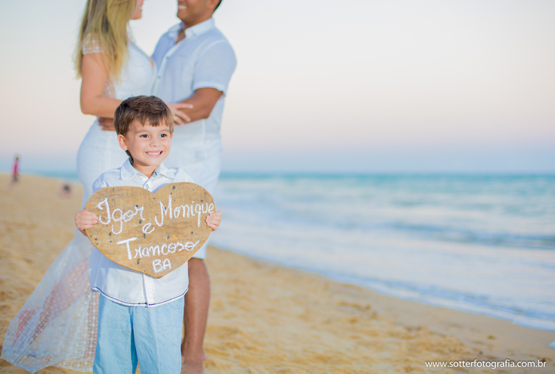 save the date , trancoso-ba , trancoso , fotografo de casamento porto seguro , fotografoa de casamento arraial dajuda , fotografo de casamento trancoso , fotografo de casamento bahia , wedding , vestido de noiva , ensaio fotografico em trancoso, casal em 