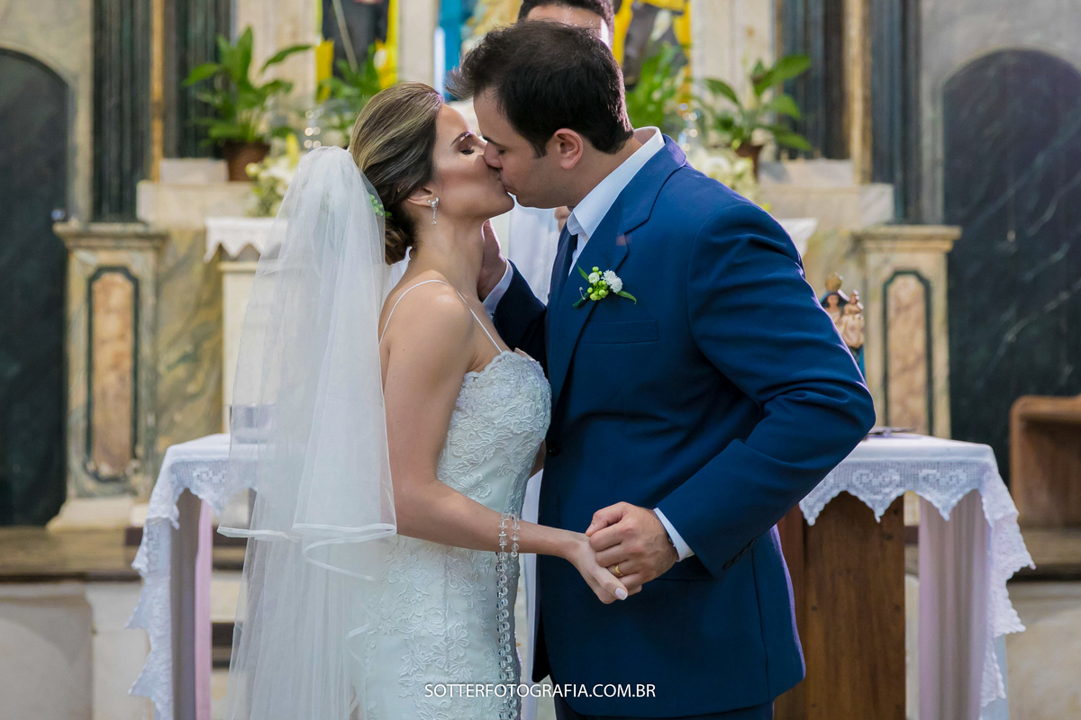 a hora do beijo casamento 