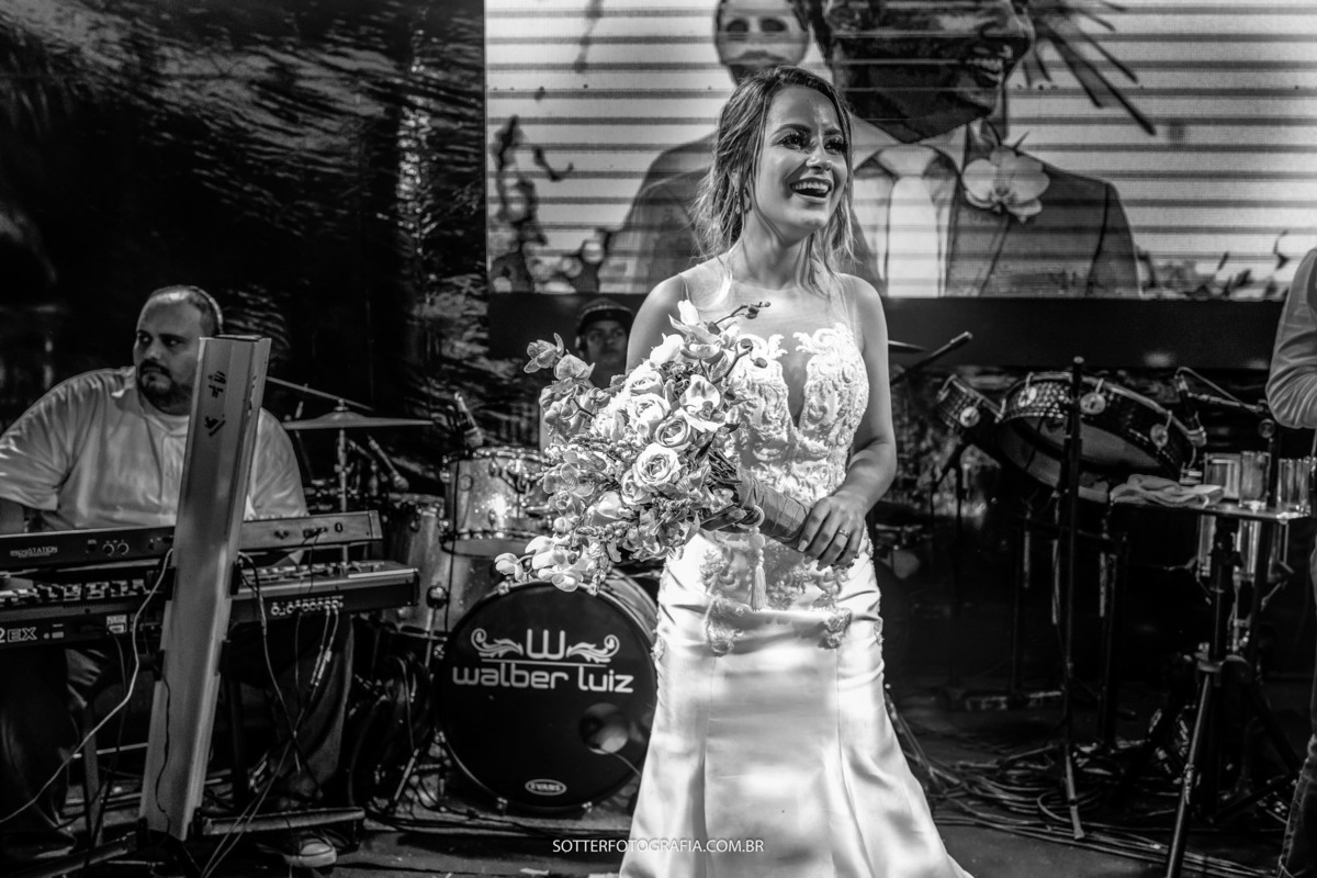 FOTOGRAFIA DE CASAMENTO EM TRANCOSO E ARRAIAL 