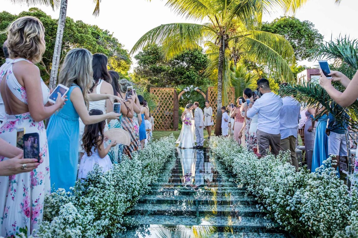 SOTTER FOTOGRAFIA FOTOGRAFO DE CASAMENTO EM TRANCOSO REGISTRANDO O NOIVO 