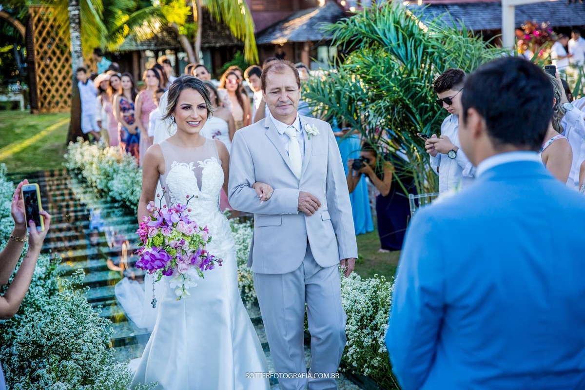 A ENTRADA DA NOIVA EM TRANCOSO SOTTER FOTOGRAFIA