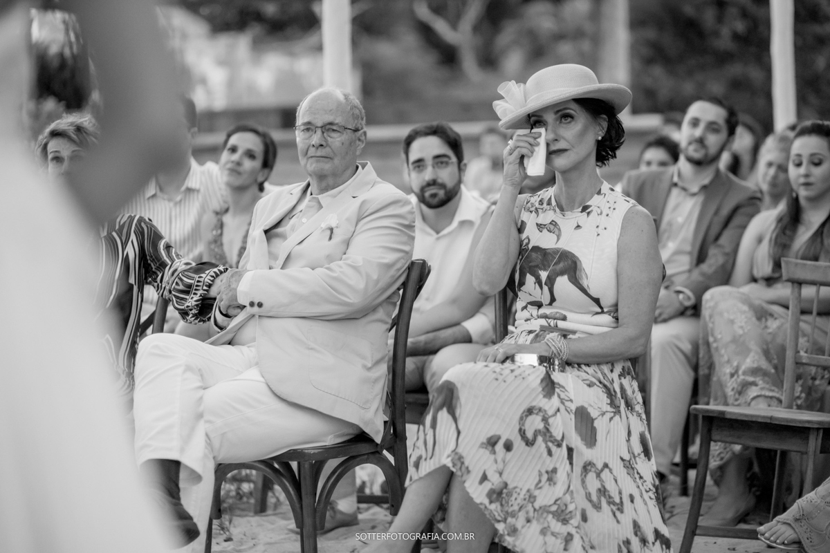 MÃE DO NOIVO CHORANDO NO CASAMENTO FOTOGRAFO