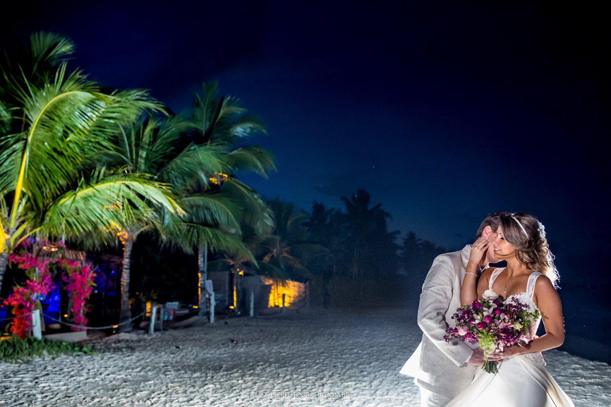ENSAIO NA PRAIA APÓS O CASAMENTO EM TRANCOSO SOTTER FOTOGRAFIA 