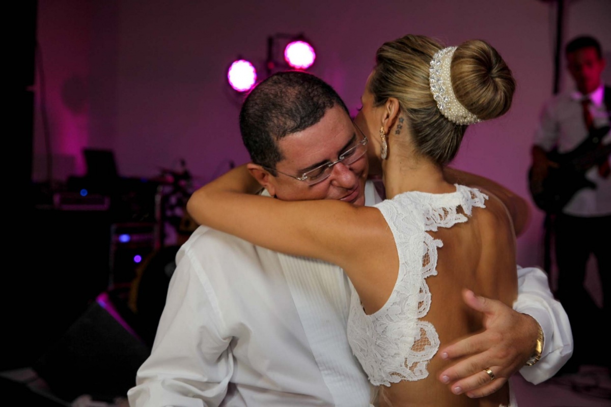 casamento,wedding,noiva linda,noiva rica,vestido de noiva,noiva no salao,noiva elegante,noiva fina,coroa de noiva,cilios de noiva,wedding brasil,casar, fotografo casamento arraial dajuda, bahia, fotografo casamento porto seguro, bahia, fotografo de casame