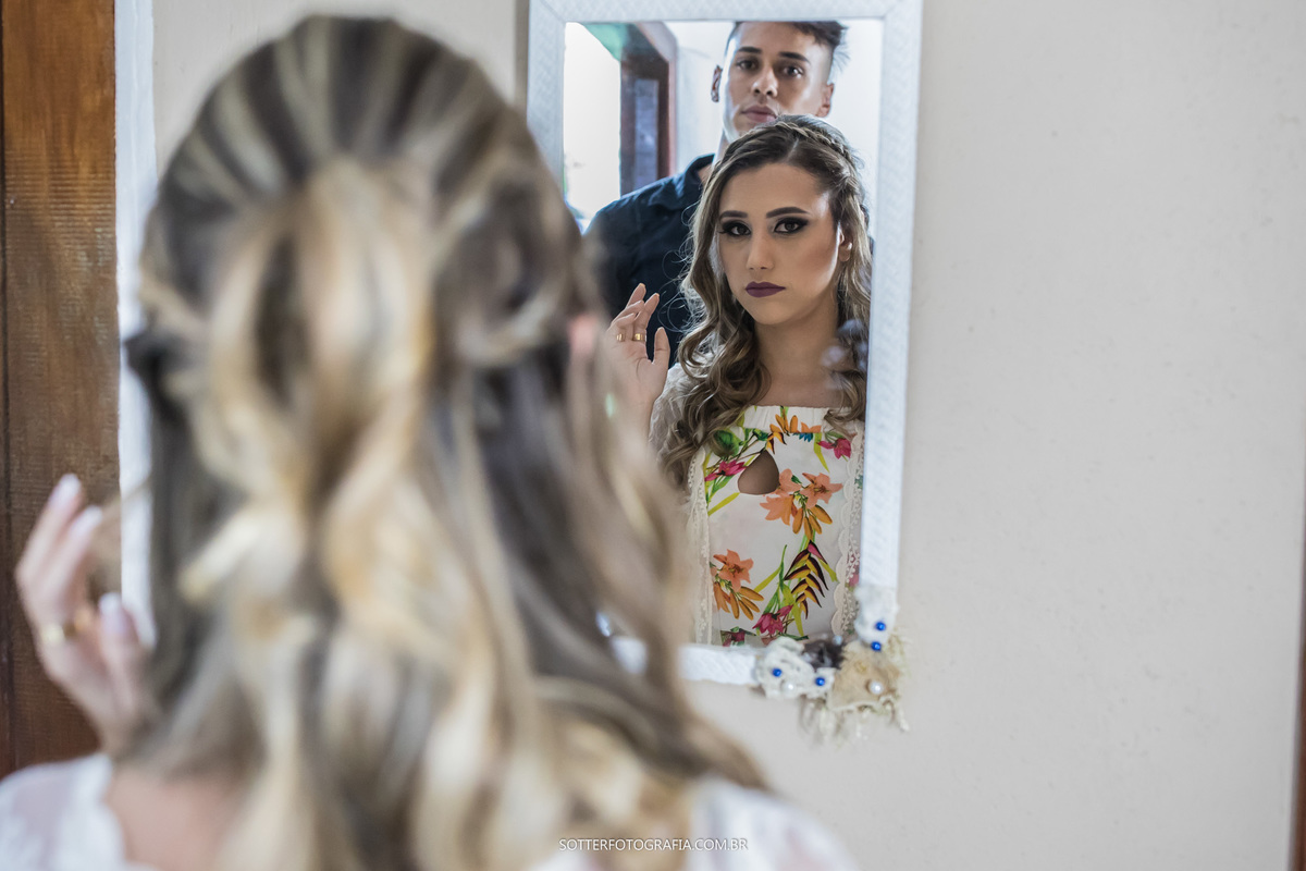 noiva casando em arraial dajuda make e cabelo celia e gal sob lentes sotter fotografia