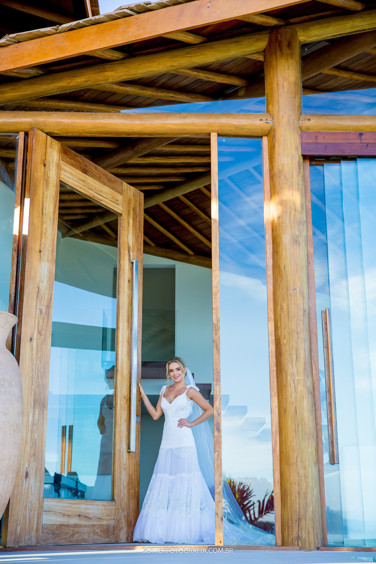 sotter fotografia casamento em trancoso quadrado noiva detalhes wedding save the date trash the dress