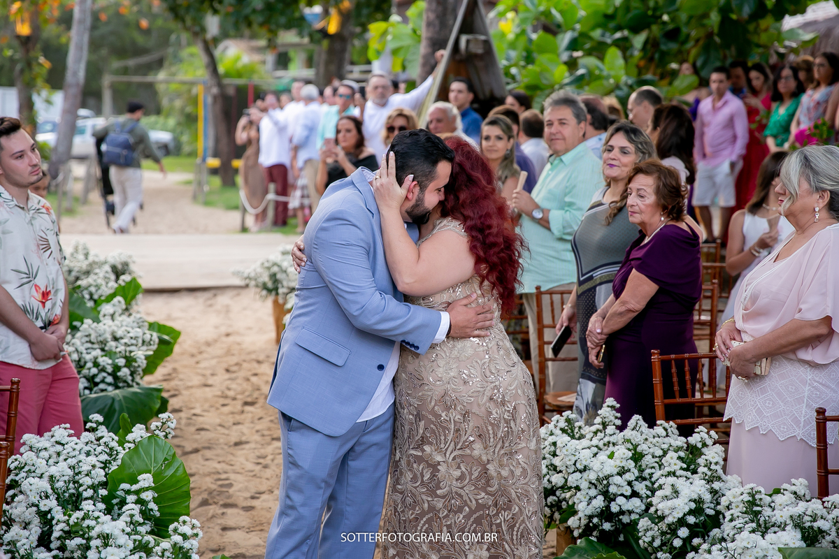 CASAMENTO EM ARRAIAL DAJUDA BAHIA SOTTER FOTOGRAFIA NA PRAIA NOIVA UIKI PARRACHO TRANCOSO BAHIA 