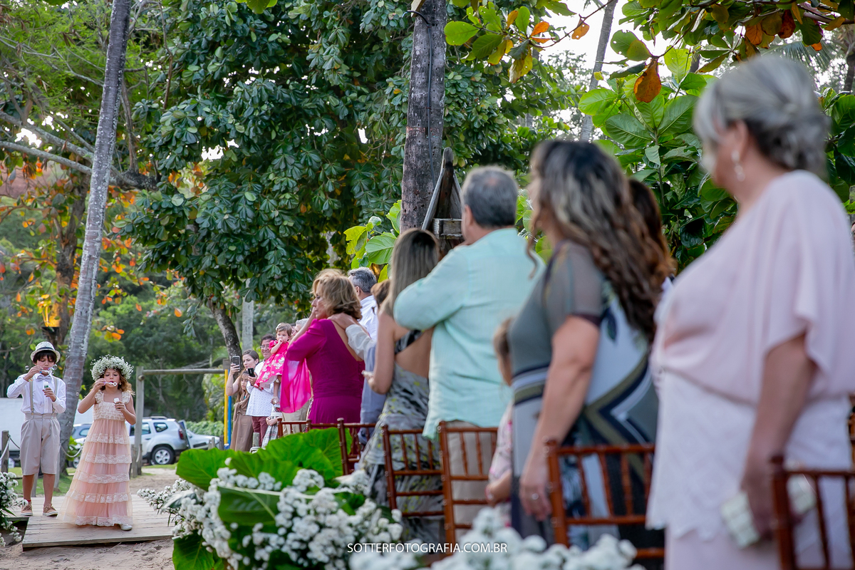 CASAMENTO EM ARRAIAL DAJUDA BAHIA SOTTER FOTOGRAFIA NA PRAIA NOIVA UIKI PARRACHO TRANCOSO BAHIA 
