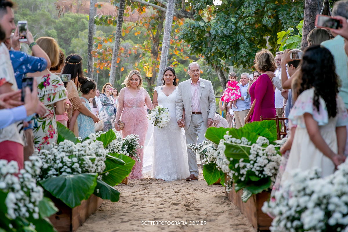 CASAMENTO EM ARRAIAL DAJUDA BAHIA SOTTER FOTOGRAFIA NA PRAIA NOIVA UIKI PARRACHO TRANCOSO BAHIA 
