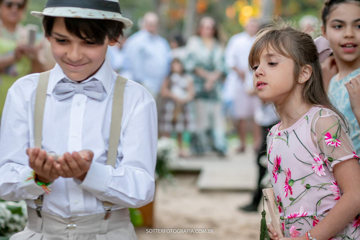 CASAMENTO EM ARRAIAL DAJUDA BAHIA SOTTER FOTOGRAFIA NA PRAIA NOIVA UIKI PARRACHO TRANCOSO BAHIA 