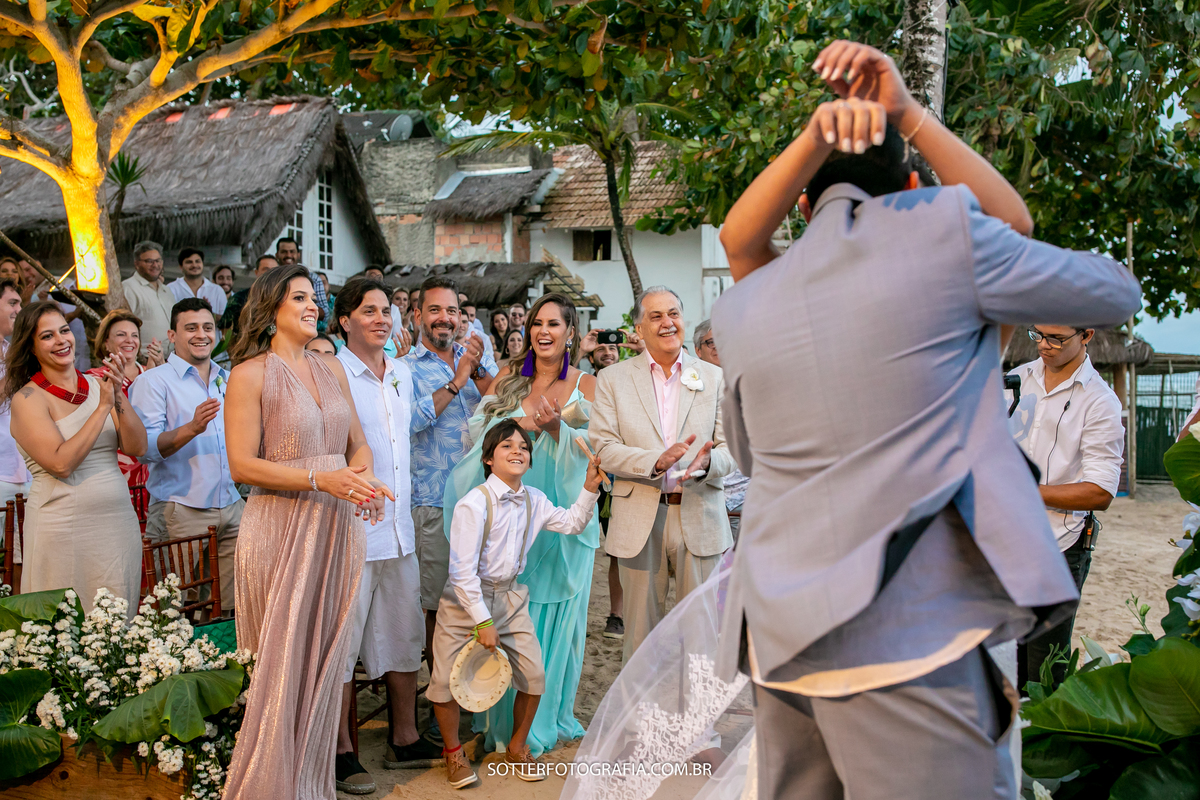 CASAMENTO EM ARRAIAL DAJUDA BAHIA SOTTER FOTOGRAFIA NA PRAIA NOIVA UIKI PARRACHO TRANCOSO BAHIA 