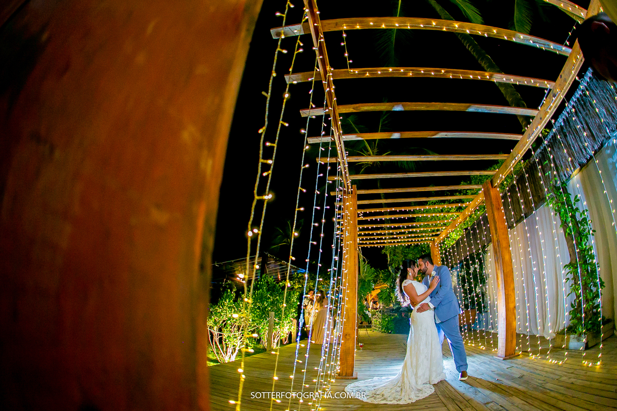 CASAMENTO EM ARRAIAL DAJUDA BAHIA SOTTER FOTOGRAFIA NA PRAIA NOIVA UIKI PARRACHO TRANCOSO BAHIA 