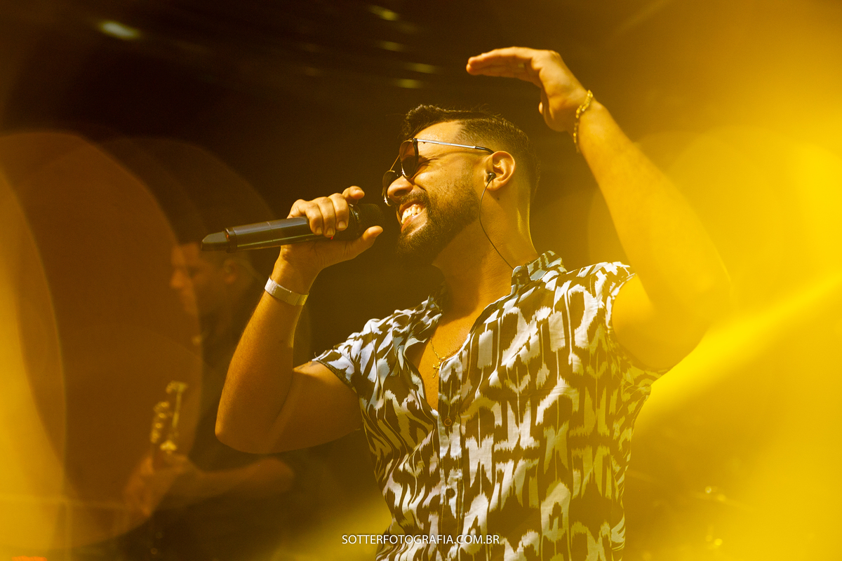 CASAMENTO EM ARRAIAL DAJUDA BAHIA SOTTER FOTOGRAFIA NA PRAIA NOIVA UIKI PARRACHO TRANCOSO BAHIA WALBER LUIZ