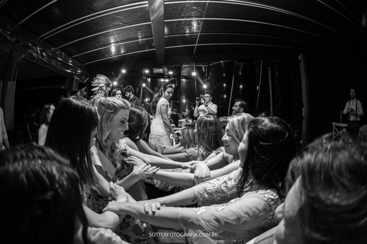 CASAMENTO EM ARRAIAL DAJUDA BAHIA SOTTER FOTOGRAFIA NA PRAIA NOIVA UIKI PARRACHO TRANCOSO BAHIA 