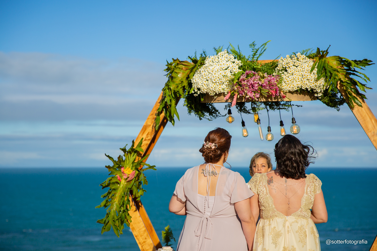 casamento lesbico meninas casando elopemente wedding sotter fotografia fotografos de casamento trancoso arraial dajuda 