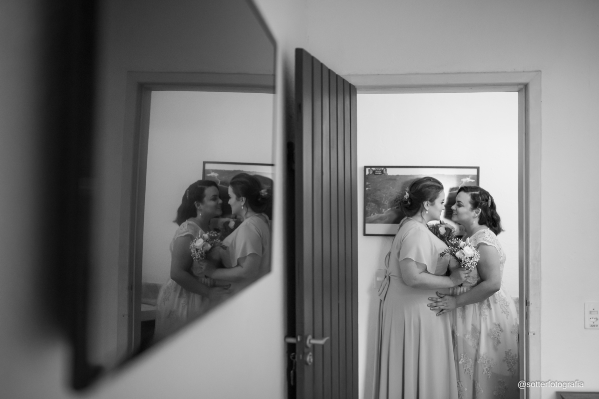 casamento lesbico meninas casando elopemente wedding sotter fotografia fotografos de casamento trancoso arraial dajuda 