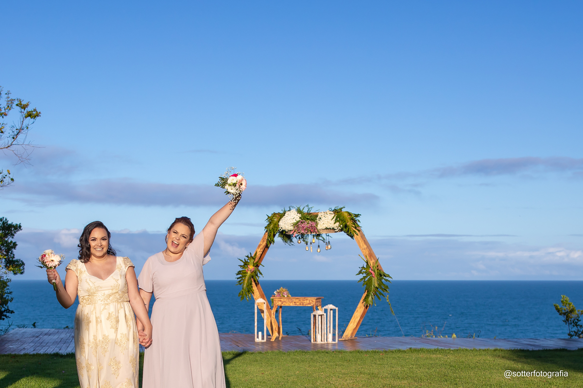 casamento lesbico meninas casando elopemente wedding sotter fotografia fotografos de casamento trancoso arraial dajuda 