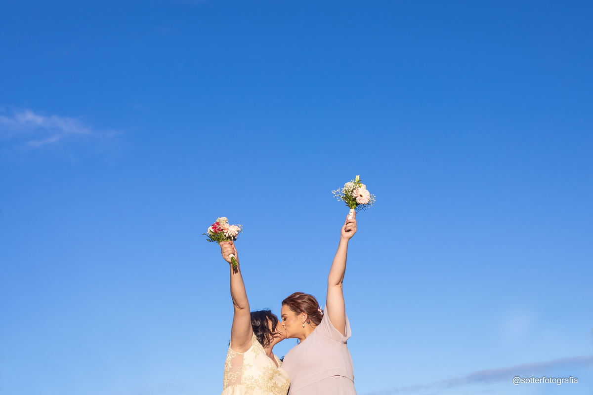 casamento lesbico meninas casando elopemente wedding sotter fotografia fotografos de casamento trancoso arraial dajuda 