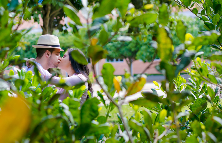 save the date , anos 60 , anos 80, anos 90, diversão , fazenda, campo, love , amor, wedding, pre weding, Eunapolis , bahia, fotografo de casamento eunapolis, fotografo de casamento trancoso, fotografo de casamento arraial dajuda, fotografo de casam