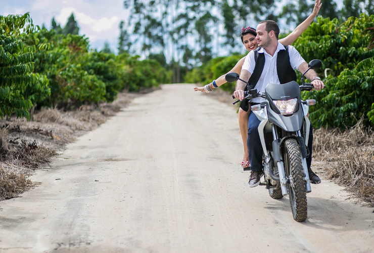 save the date , anos 60 , anos 80, anos 90, diversão , fazenda, campo, love , amor, wedding, pre weding, Eunapolis , bahia, fotografo de casamento eunapolis, fotografo de casamento trancoso, fotografo de casamento arraial dajuda, fotografo de casam