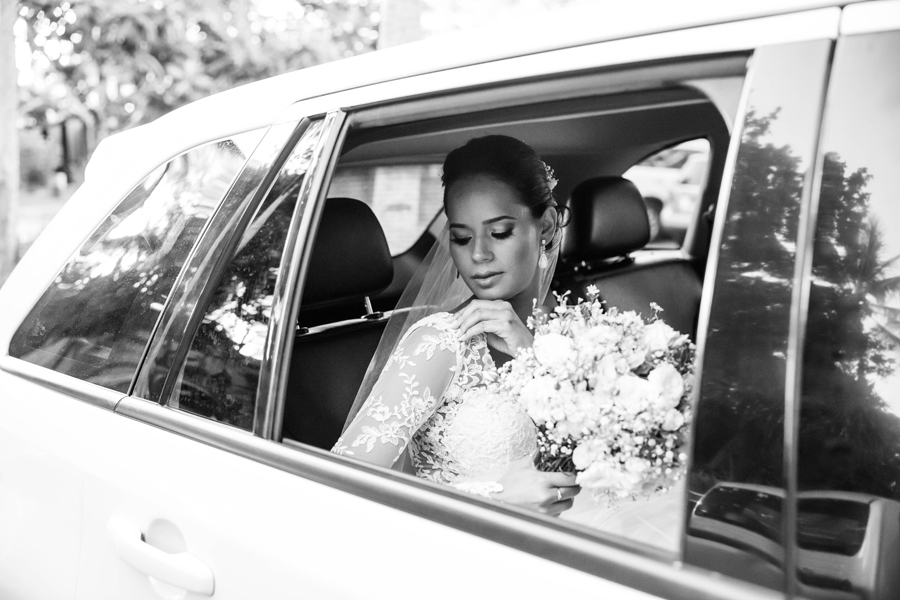 arraial d´ajuda, casar na bahia, casar em arraial d´ajuda, vestido de noiva, véu de noiva, igreja do arraial, decoração , decorações ,  , vestido de noiva, véu de noiva, , , delicadeza, noiva delicada,