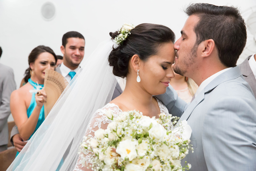 arraial d´ajuda, casar na bahia, casar em arraial d´ajuda, vestido de noiva, véu de noiva, igreja do arraial, decoração , decorações ,  , vestido de noiva, véu de noiva, , , delicadeza, noiva delicada,