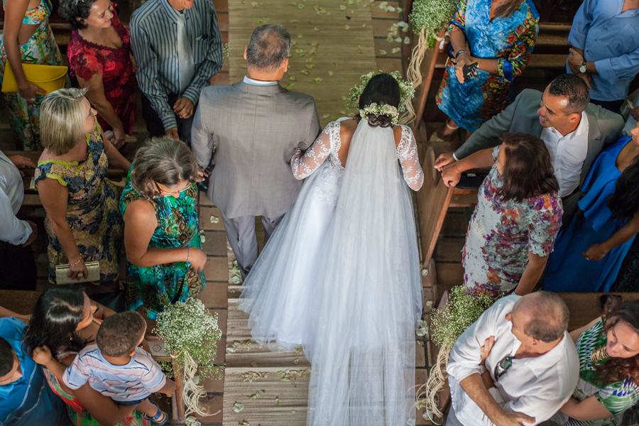 arraial d´ajuda, casar na bahia, casar em arraial d´ajuda, vestido de noiva, véu de noiva, igreja do arraial, decoração , decorações ,  , vestido de noiva, véu de noiva, , , delicadeza, noiva delicada,