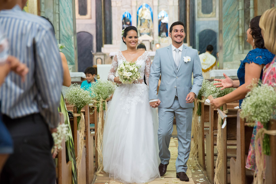 arraial d´ajuda, casar na bahia, casar em arraial d´ajuda, vestido de noiva, véu de noiva, igreja do arraial, decoração , decorações ,  , vestido de noiva, véu de noiva, , , delicadeza, noiva delicada,