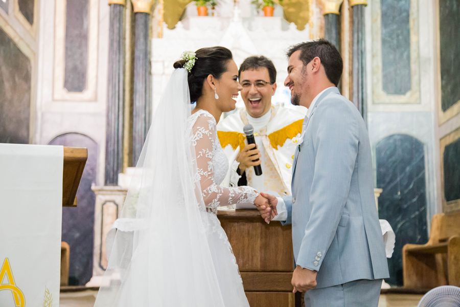 arraial d´ajuda, casar na bahia, casar em arraial d´ajuda, vestido de noiva, véu de noiva, igreja do arraial, decoração , decorações ,  , vestido de noiva, véu de noiva, , , delicadeza, noiva delicada,