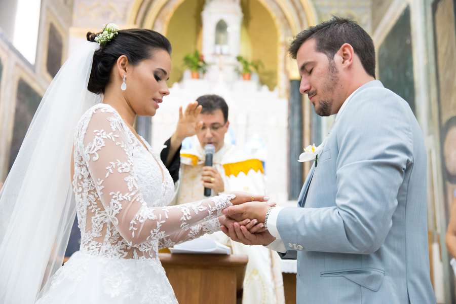 arraial d´ajuda, casar na bahia, casar em arraial d´ajuda, vestido de noiva, véu de noiva, igreja do arraial, decoração , decorações ,  , vestido de noiva, véu de noiva, , , delicadeza, noiva delicada,