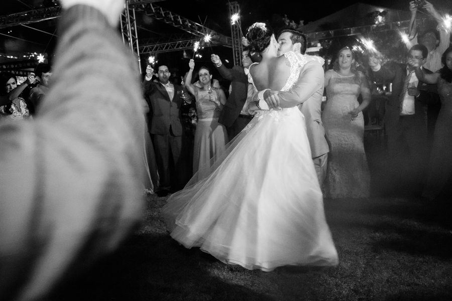 arraial d´ajuda, casar na bahia, casar em arraial d´ajuda, vestido de noiva, véu de noiva, igreja do arraial, decoração , decorações ,  , vestido de noiva, véu de noiva, , , delicadeza, noiva delicada,