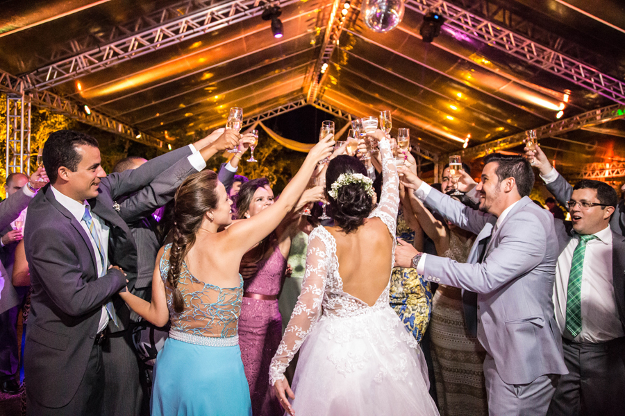 arraial d´ajuda, casar na bahia, casar em arraial d´ajuda, vestido de noiva, véu de noiva, igreja do arraial, decoração , decorações ,  , vestido de noiva, véu de noiva, , , delicadeza, noiva delicada,