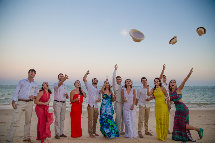 arraial d´ajuda, casar na bahia, casar em arraial d´ajuda, vestido de noiva, decoração , decorações ,  , vestido de noiva,  , delicadeza, noiva delicada, vestido branco , casando a tarde, bolo de noiva, bolo arraial