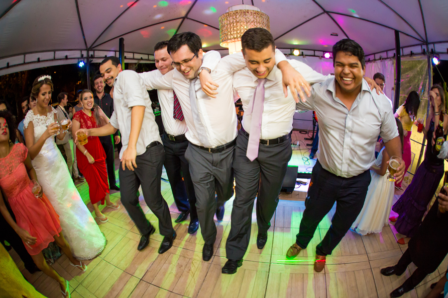 porto seguro casar na bahia, casar em Porto Seguro, vestido de noiva, noiva clássica , decoração , decorações ,  , vestido de noiva,  , delicadeza, noiva delicada, vestido branco , casando a tarde, bolo de noiva  , sotte