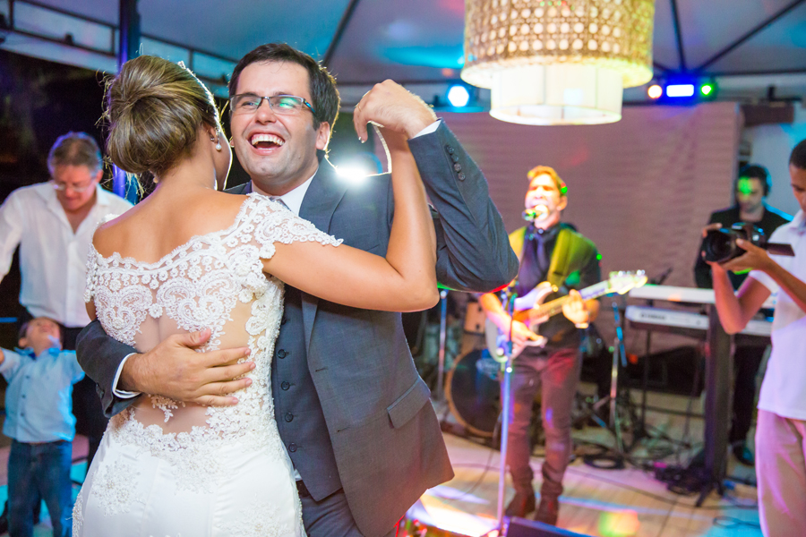 porto seguro casar na bahia, casar em Porto Seguro, vestido de noiva, noiva clássica , decoração , decorações ,  , vestido de noiva,  , delicadeza, noiva delicada, vestido branco , casando a tarde, bolo de noiva  , sotte