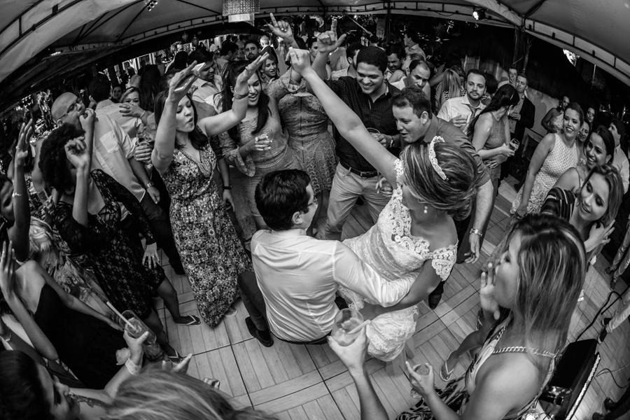 porto seguro casar na bahia, casar em Porto Seguro, vestido de noiva, noiva clássica , decoração , decorações ,  , vestido de noiva,  , delicadeza, noiva delicada, vestido branco , casando a tarde, bolo de noiva  , sotte