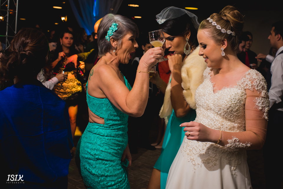 amigas das noivas no casamento