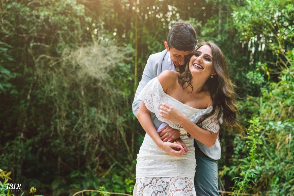 noivos ensaio pré-casamento isik fotografia