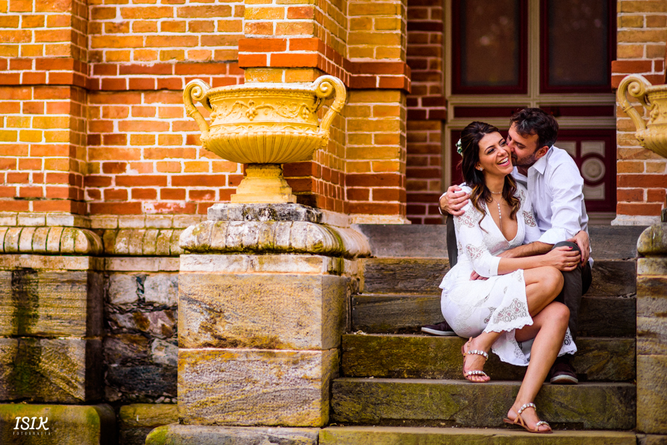 noivos felizes ensaio casamento