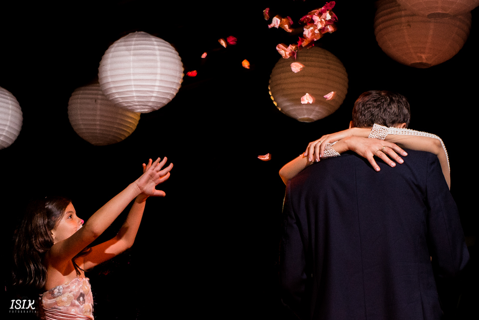 dança dos noivos no dia do casamento