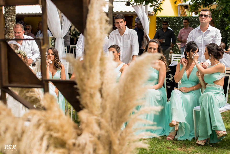 madrinhas emocionadas no casamento 
