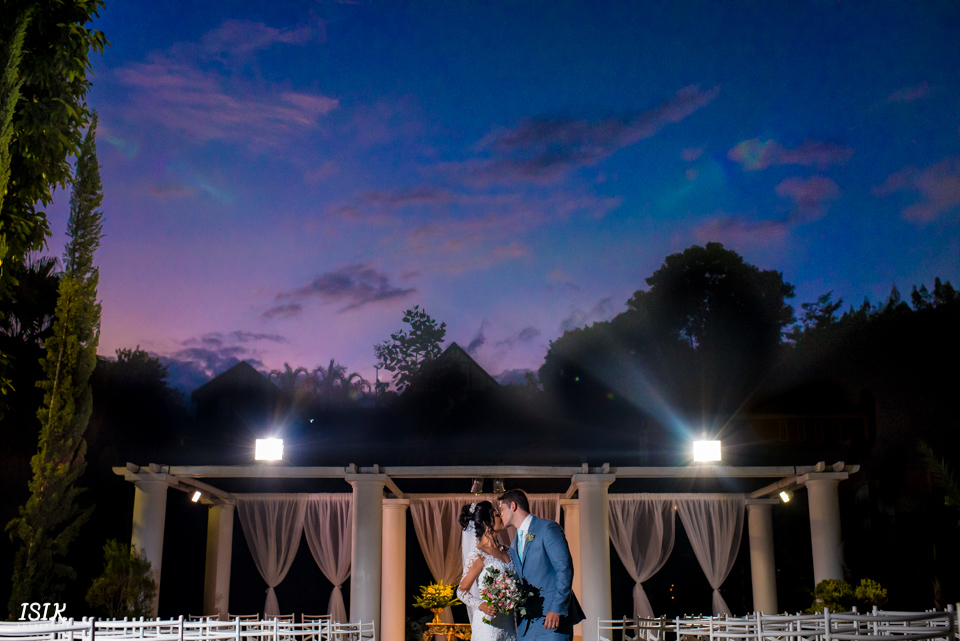 fotografia dos noivos no casamento