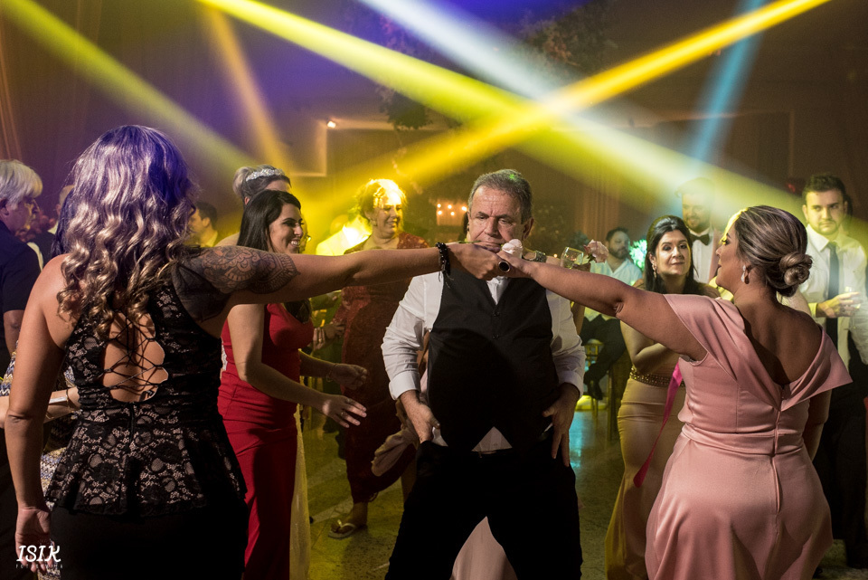 convidados dos noivos no casamento