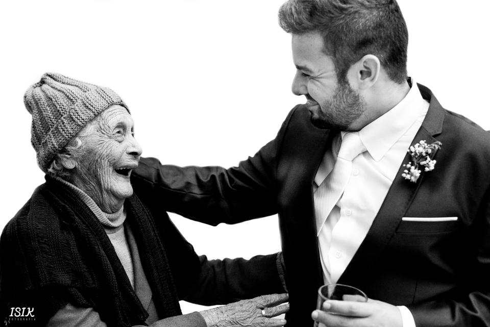 convidados dos noivos no casamento