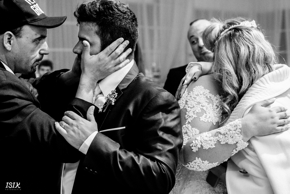 convidados dos noivos no casamento