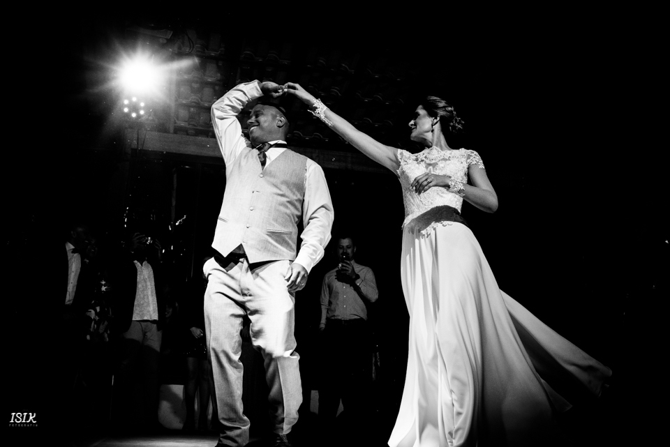 dança dos noivos na festa de casamento fotografia de casamento juiz de fora 