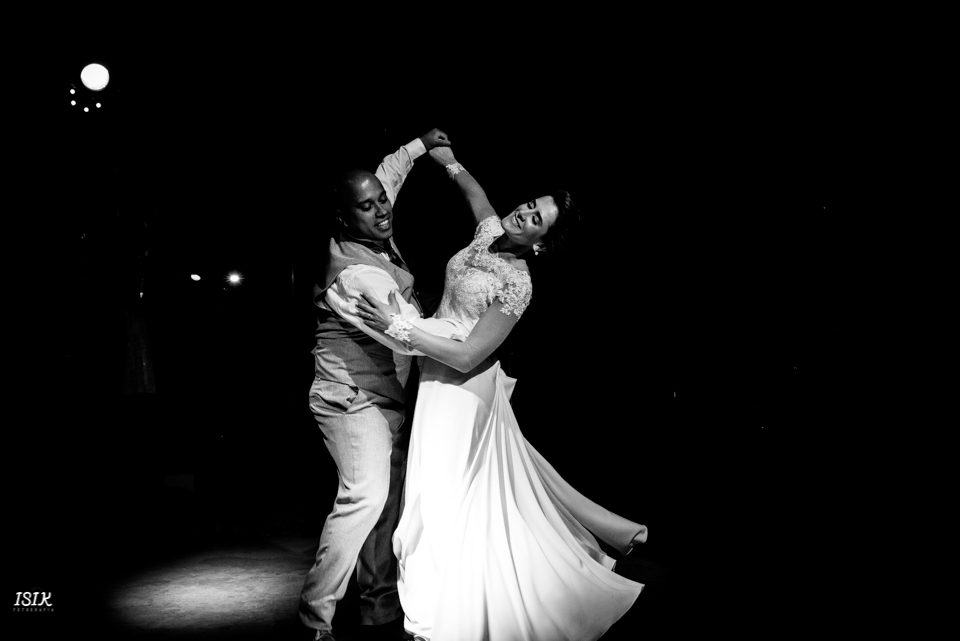 dança dos noivos na festa de casamento fotografia de casamento juiz de fora 