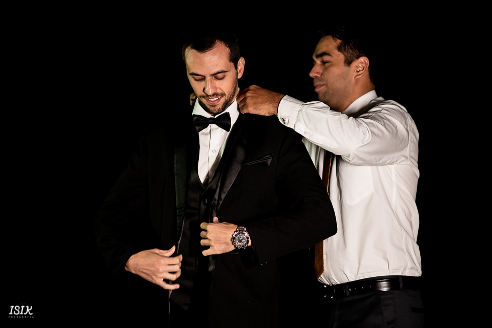 making of do noivo com os padrinhos fotografia de casamento viçosa minas gerais