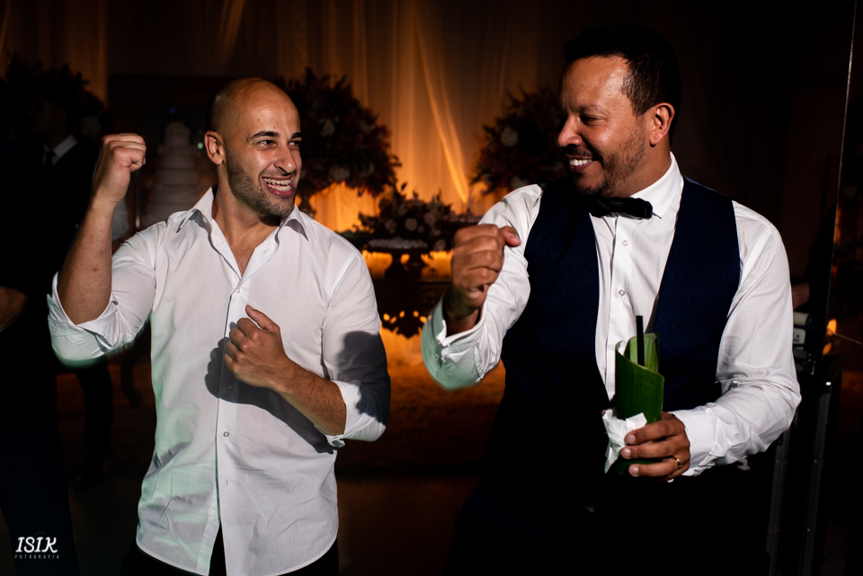 fotografia de casamento juiz de fora cerimônia de casamento
making of do noivo
amigos do noivo
madrinhas da noiva
fotógrafo de casamento juiz de fora
amigas da noiva 
casamento juiz de fora